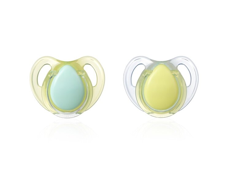 TOMMEE TIPPEE Šidítko Cherry latex 2 ks 0-6m Basic-kluk Tommee Tippee