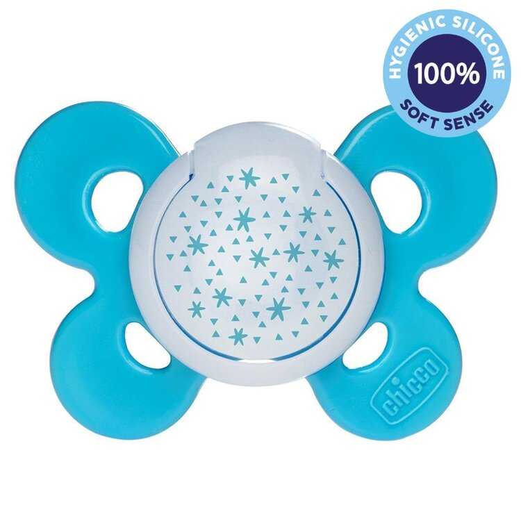 CHICCO Šidítko Physio Comfort silikon noční 16-36m chlapec - hvězdy 1 ks Chicco
