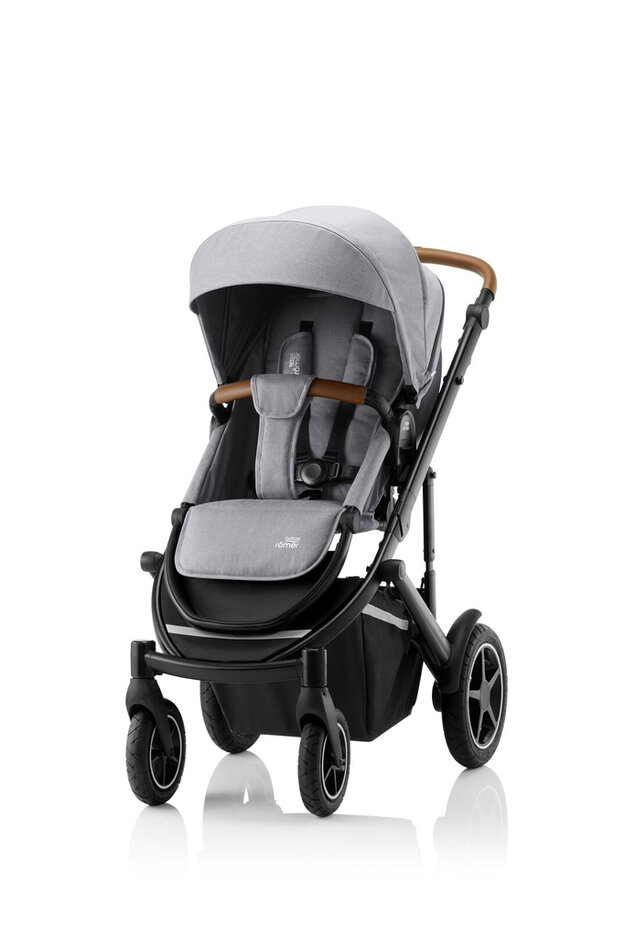 BRITAX RÖMER Kočárek sportovní Smile 4 Frost Grey Diamond collection Britax Römer