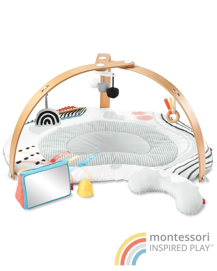 SKIP HOP Deka na hraní s dřevěnou hrazdičkou Discoverosity Montessori 0m+ Skip Hop