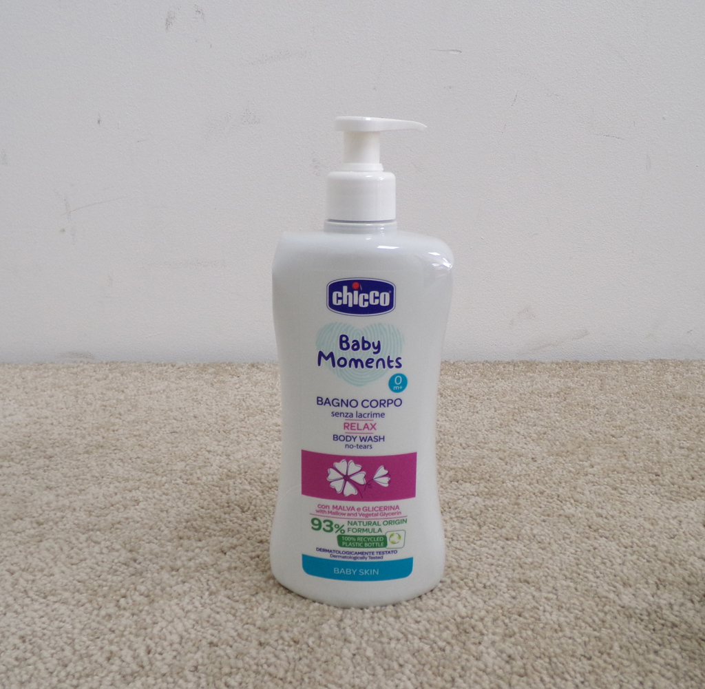 CHICCO Šampon na tělo s dávkovačem Baby Moments Relax 93% přírodních složek 500 ml Chicco