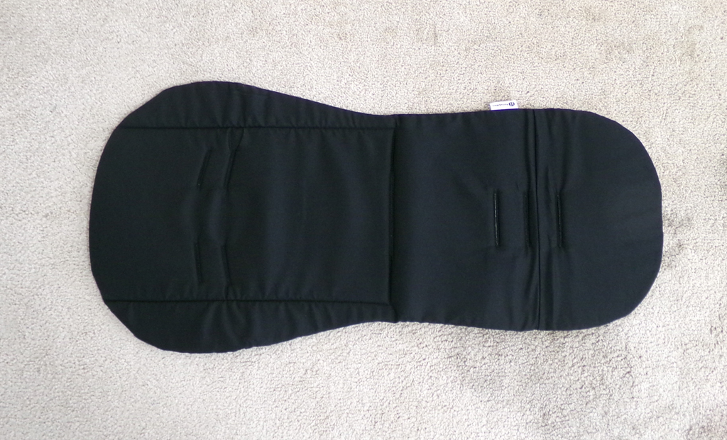 PETITE&MARS Vložka do kočárku Foamy Black Petite&Mars