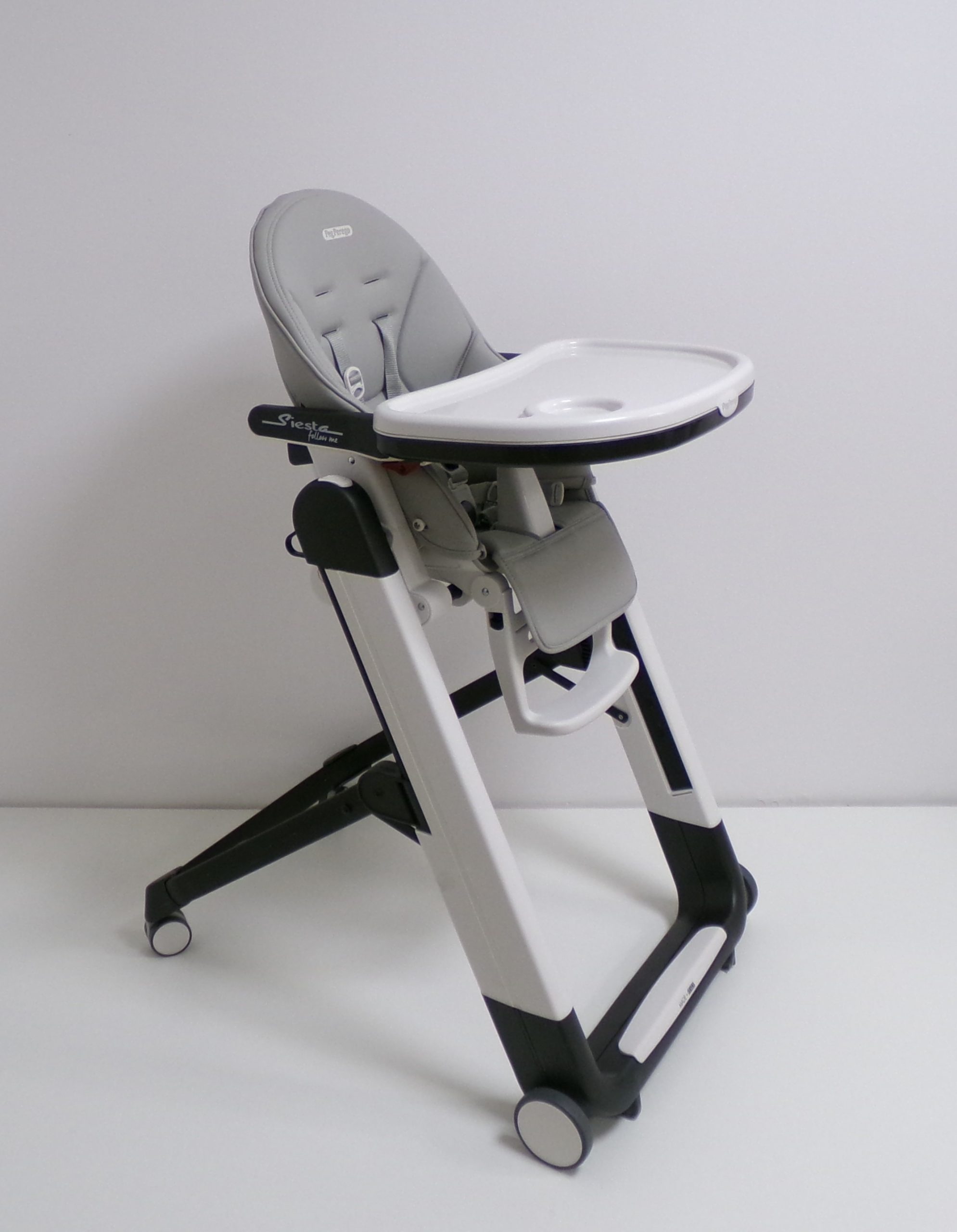 PEG PÉREGO Židlička jídelní Siesta Follow Me 2022 Ice +hrazda zdarma Peg Perego